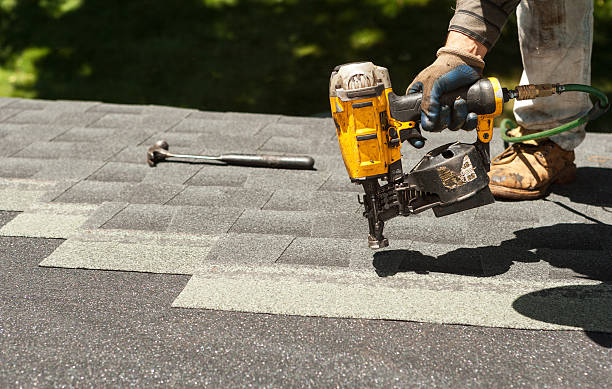 Quick and Trustworthy Emergency Roof Repair Services in East St Louis, IL
